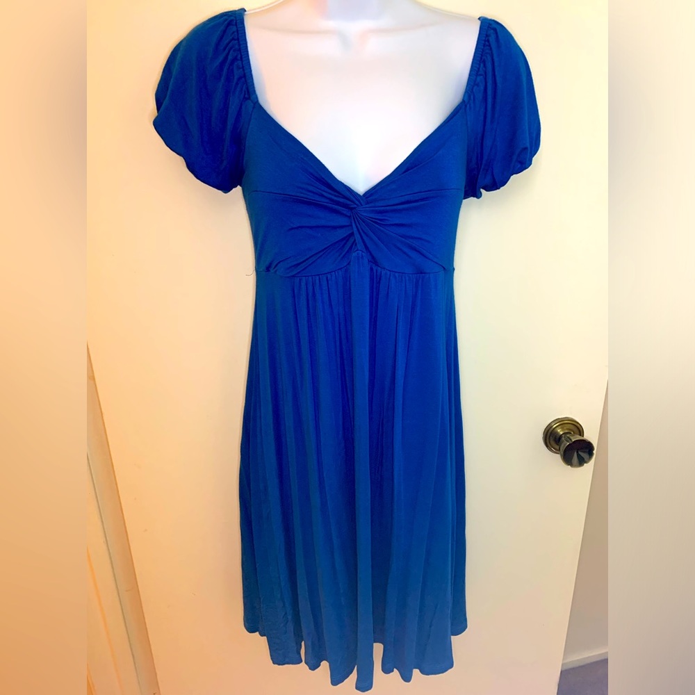Vibrant blue jersey dress